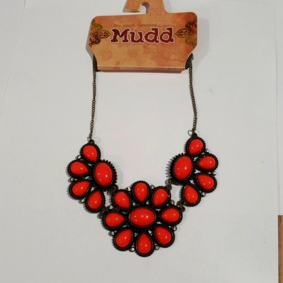 Mudd Red Floral Design Statement Necklace - Boho Chic Women's Fashion Jewelry - Picture 5 of 9